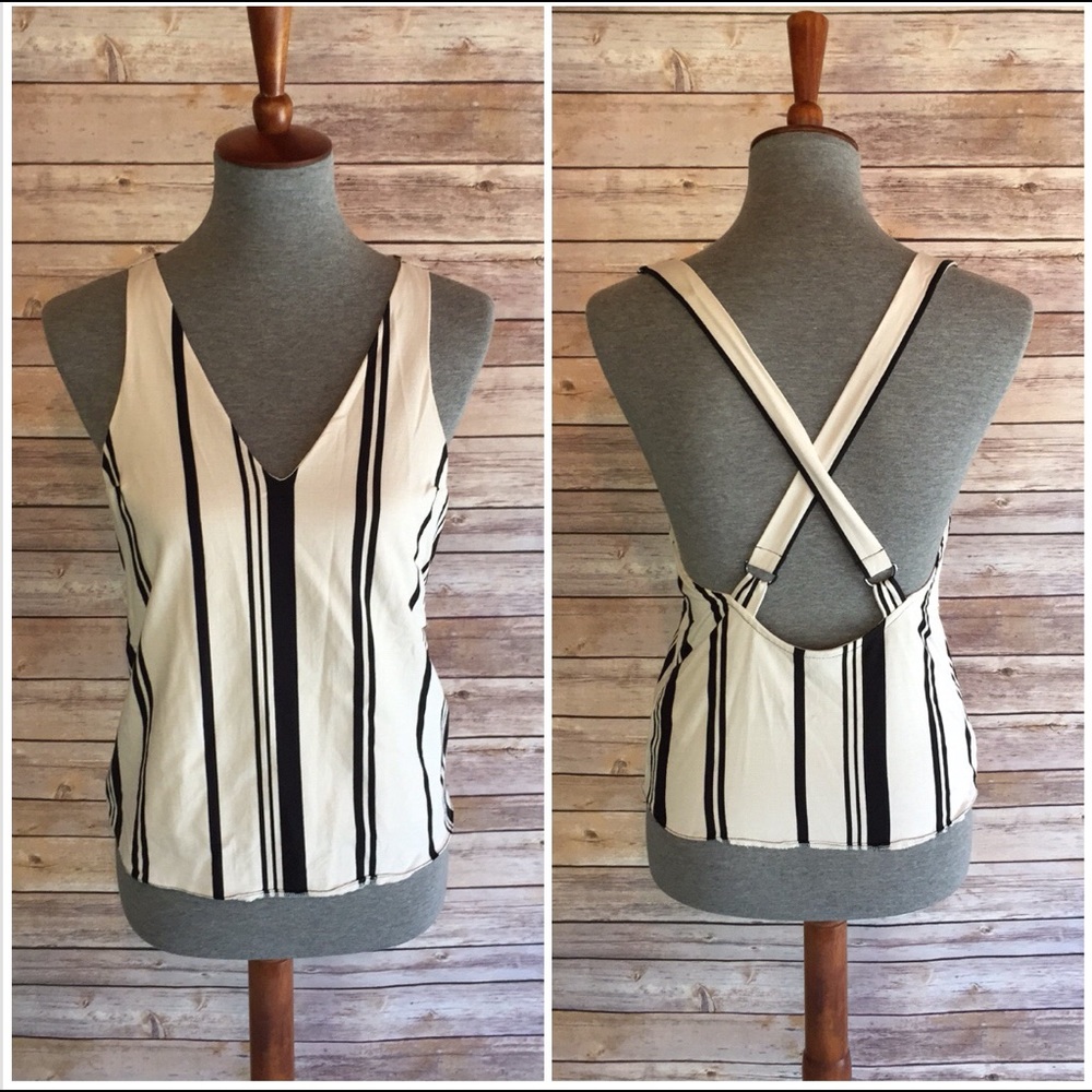 Buckled Criss-Cross Tank